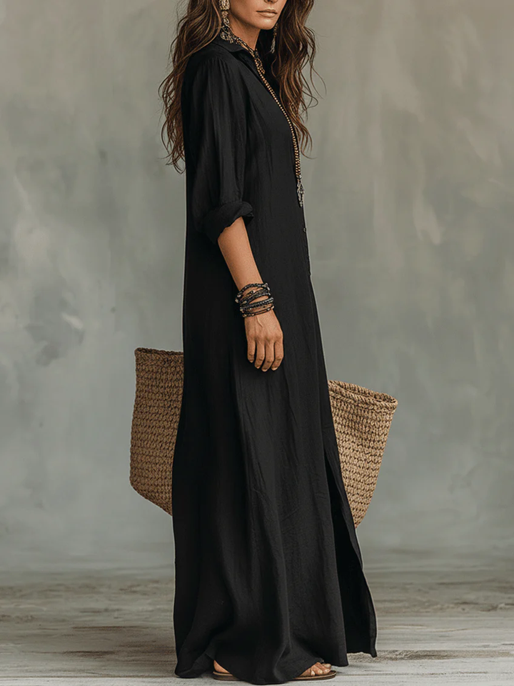 Soline | Relaxed V-Neck Button Maxi Dress